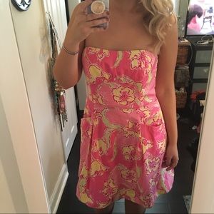 Lilly Pulitzer dress with pockets